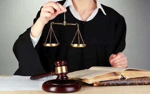 reasons to hire a lawyer online
