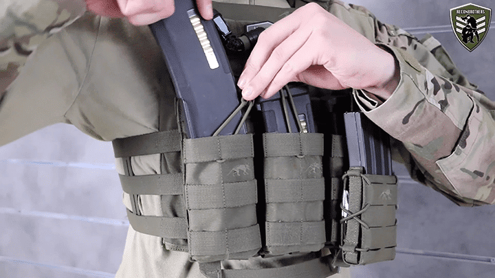 How to attach molle gear to your belt?